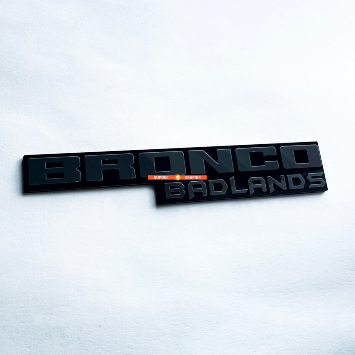 Fender Badges Tailgate Text Emblem 3D Badge for horse Badlands