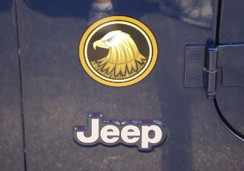 Golden Eagle Round Vinyl Decal for Jeep Wrangler