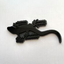 Gecko 3D Badge Black vs Grey Fender Badges Emblem
 2