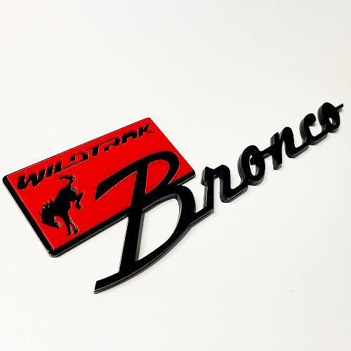 Bronco Wildtrak Fender Badges Tailgate Emblem 3D Badge Black vs Red
