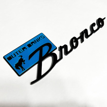 Bronco Outer Banks Fender Badges Tailgate Emblem 3D Badge Blue vs Black
 3