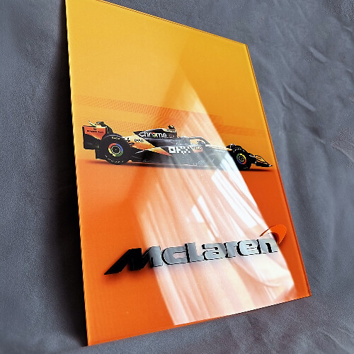 Panneau mural d'atelier en acrylique brillant F1 personnalisé McLaren